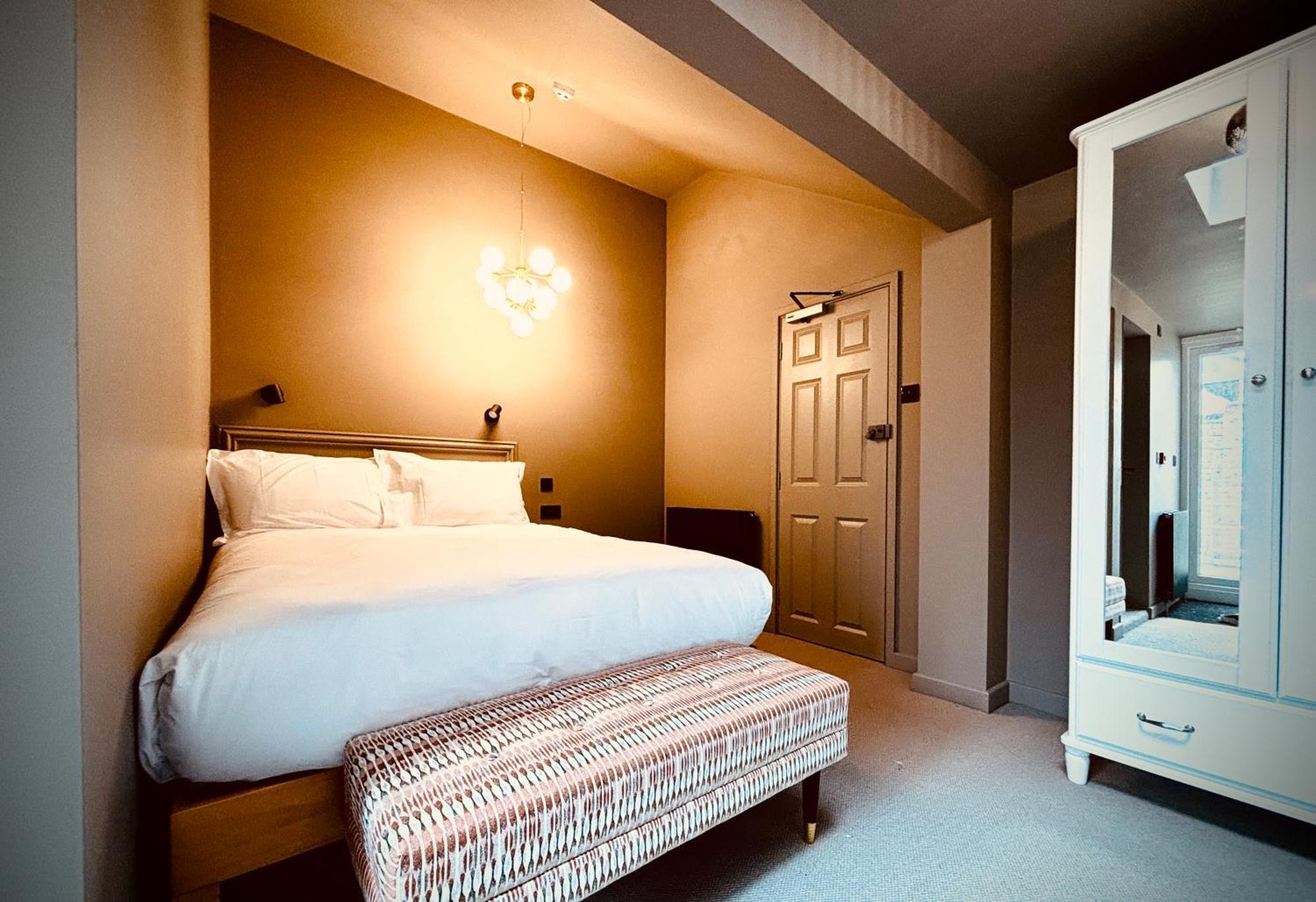 Rooms At The Quayside - Stylish En-Suite Rooms On Poole Quay All Fully Refurbed Eksteriør bilde